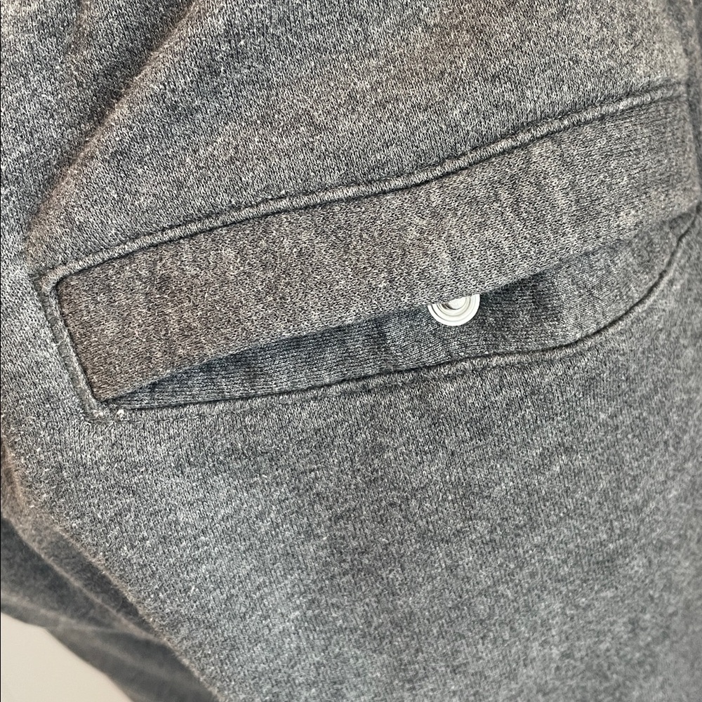 Nike Big Kid’s Fleece Joggers. Drawstring waist. Snap  pocket. Comfortable. Gray - Picture 5 of 10